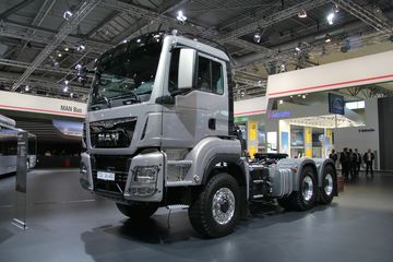 TGS 480 6x6 ǣ