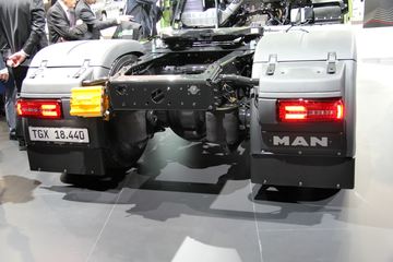 TGX 440 4X2 ǣɫ
