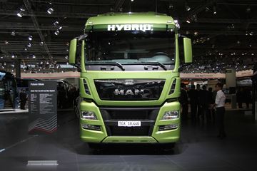 TGX 440 4X2 ǣɫ