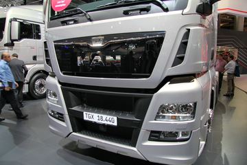 TGX 440 4X2 ǣ
