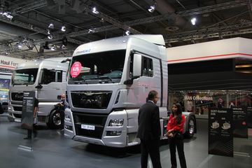 TGX 440 4X2 ǣ