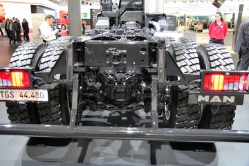 ��TGX 480���� 8X8 ���ֳ�����