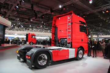 TGX 560 4X2ǣ