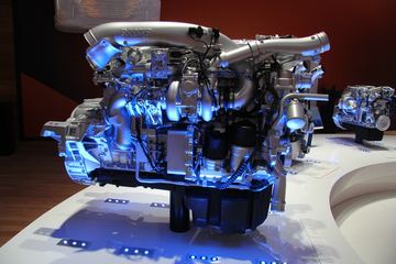 ŵչPACCAR MX-13 