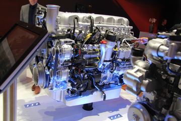 ŵչPACCAR MX-13 