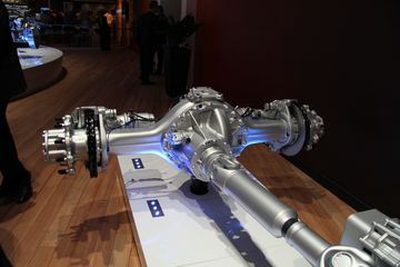 ŵչPACCAR MX-13 