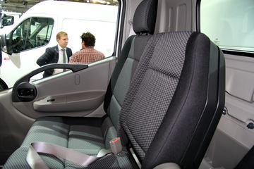 ��ŵ����չ����ŵ RANGE D MAXITY 140���� 4X2 �Ῠ