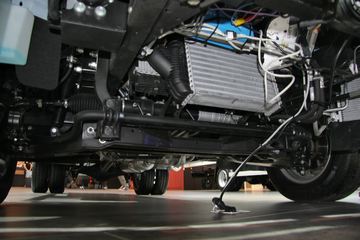 ��ŵ����չ����ŵ RANGE D MAXITY 140���� 4X2 �Ῠ