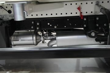 ��ŵ����չ����ŵ RANGE D MAXITY 140���� 4X2 �Ῠ