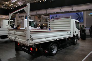 ��ŵ����չ����ŵ RANGE D MAXITY 140���� 4X2 �Ῠ