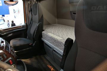 ŵչ XF 510  6X4 ǣ