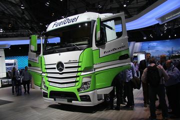 ŵչ Actros 1843 430 4X2 ǣ