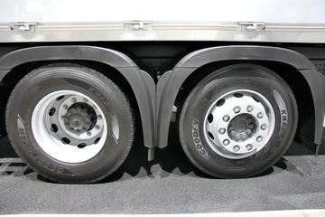 ŵչ Antos 2535 L 350 6X2 ʽػ
