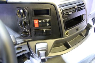 ŵչAtego 821L 210 4X2 ʽػ