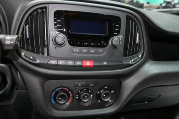 ŵչ Doblo 3.8 ջ
