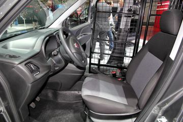 ŵչ Doblo 3.8 ջ