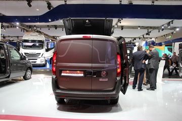 ŵչ Doblo 3.8 ջ