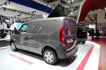 ŵչ Doblo 3.8 ջ