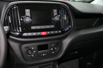 ŵչ Doblo Combi