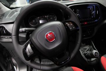ŵչ Doblo Combi