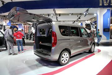ŵչ Doblo Combi
