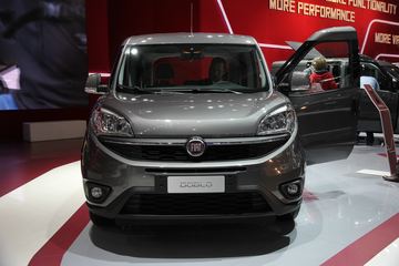 ŵչ Doblo Combi
