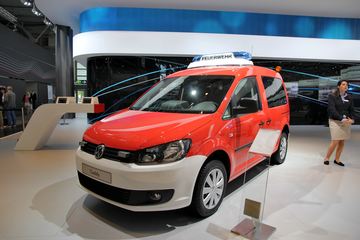 ŵչ Caddy Kombi 4MOTION