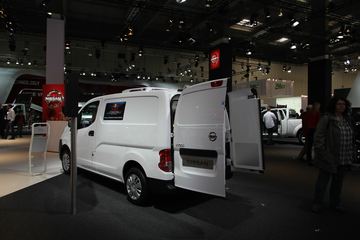 ŵչղ NV200 س