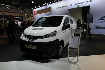 ŵչղ NV200 س
