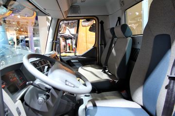 ��ŵ����չ���ֶ���FL�������䳵