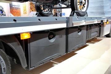 ��ŵ����չ���ֶ���FL�������䳵