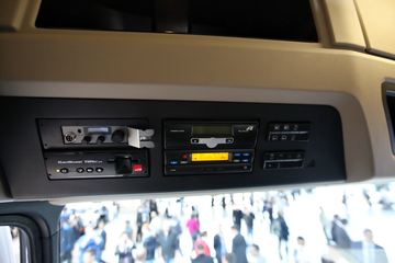 ŵչ Actros 4163 8X4 630 ǣ