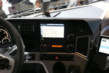 ŵչ Actros 4163 8X4 630 ǣ