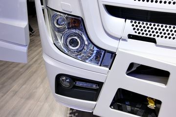ŵչ Actros 4163 8X4 630 ǣ