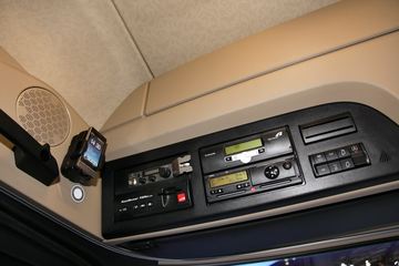 ŵչ Actros2545L 450 6X2 ǣ