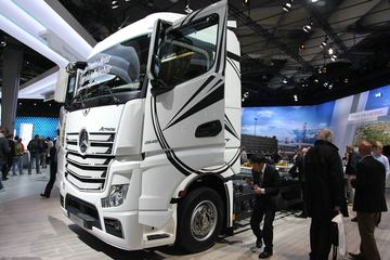 ŵչ Actros2545L 450 6X2 ǣ
