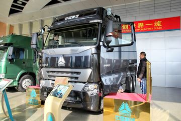 �����ǵ¿�Ѳչ����վ