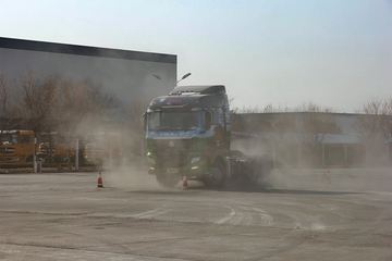 �����ǵ¿�Ѳչ����վ