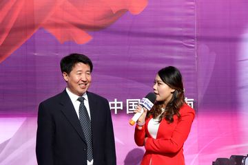 �����ǵ¿�Ѳչ����վ