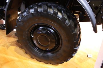 ĪU4000 4X4ԽҰ