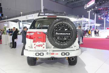  SUV