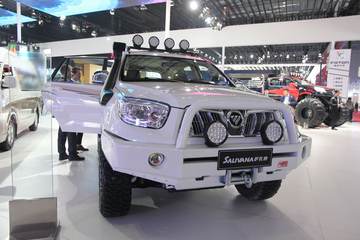  SUV