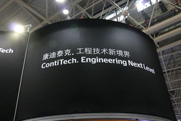 2015人չ̩չ̨