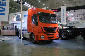 άStralis 500 6X2 ǣ