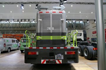 J6L 220 4X2 ѩ