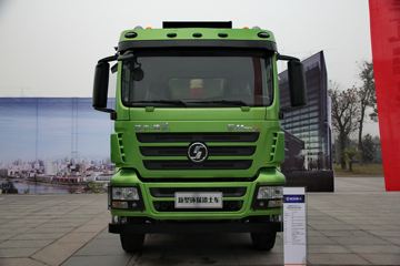 M3000 6x4 ˫ȼж