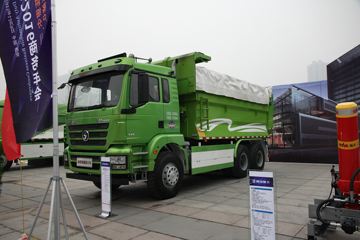 M3000 6x4 ˫ȼж