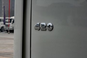 X3000 4x2 ǣ