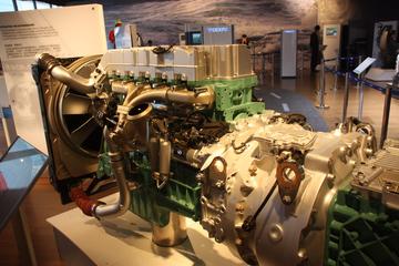 �ֶ��ֻ�϶���ϵͳ