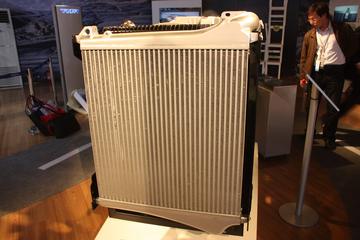 �ֶ��ֻ�϶���ϵͳ